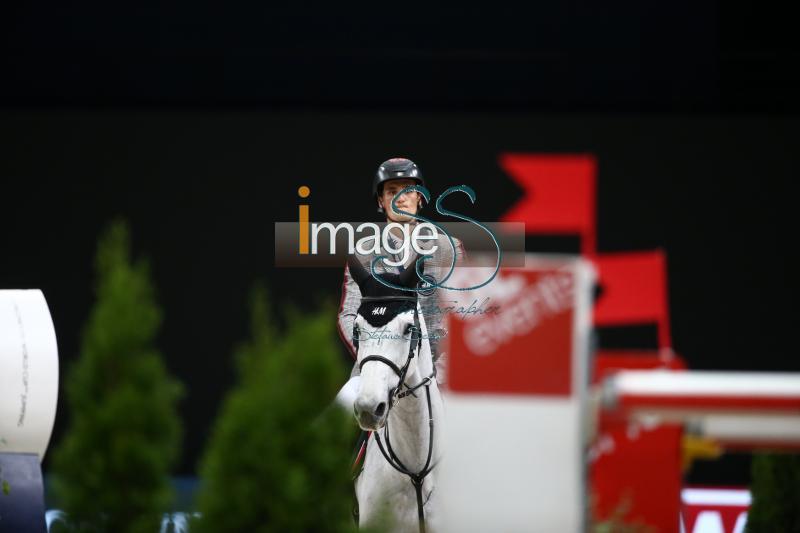 PHILIPPAERTS_Legend_Paris2018_SS7_2227.jpg