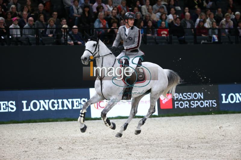 PHILIPPAERTS_Legend_Paris2018_SS7_2239.jpg