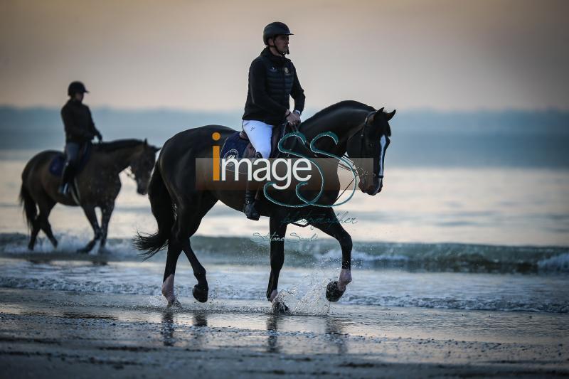 beach_LaBaule2019_SS7_1382.jpg