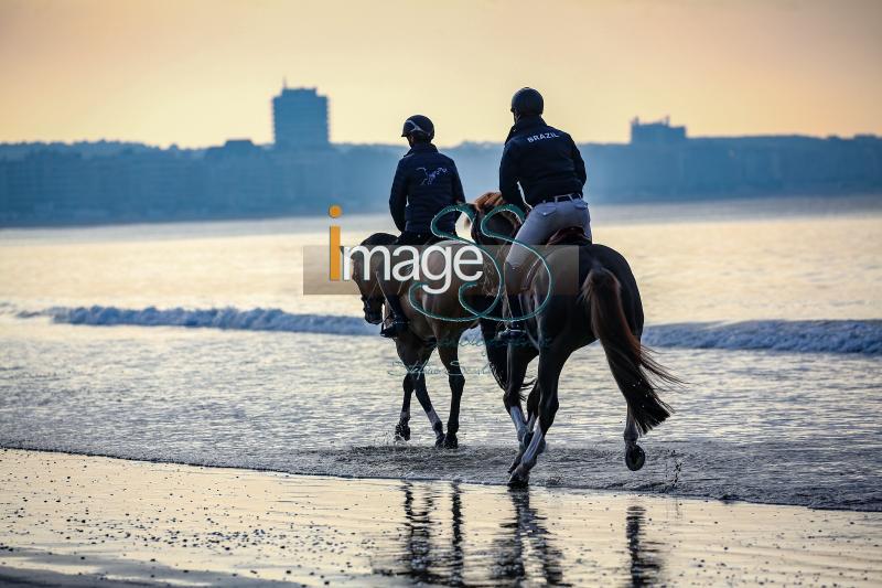 beach_LaBaule2019_SS9_0399.jpg